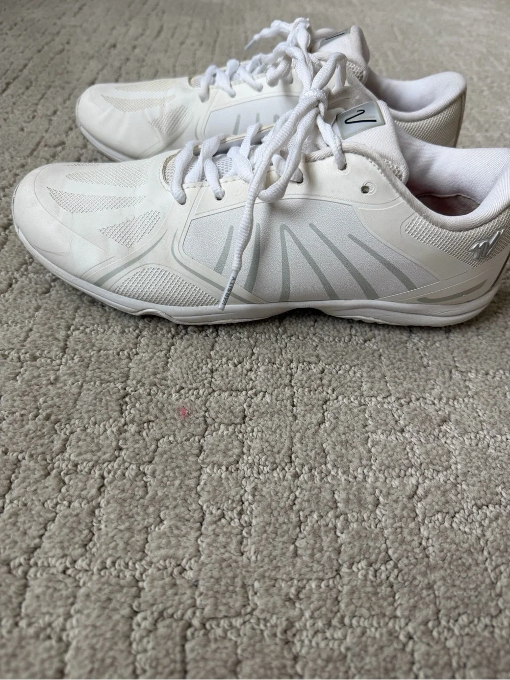 Varsity Miza+ White Cheer Shoes Size 8